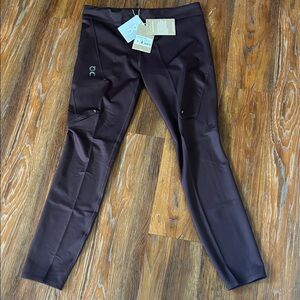 On Running Men’s Performance Tights in Maroon sz L NWT